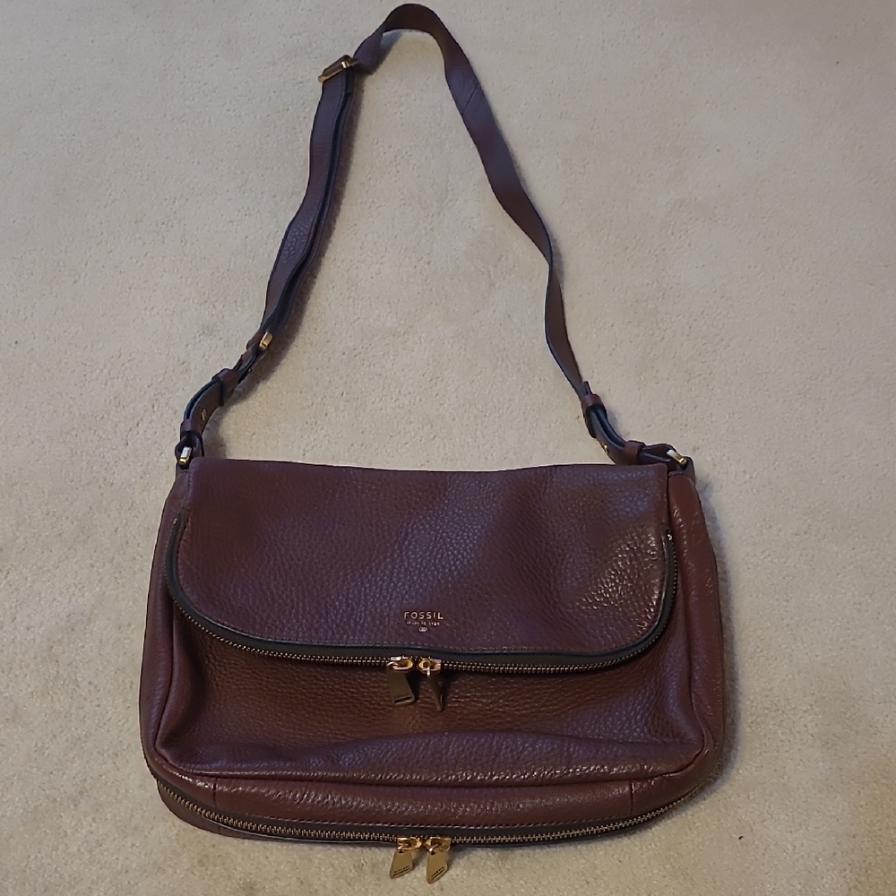 Fossil Brown Genuine LEATHER Crossbody Bag with Gold Hardware